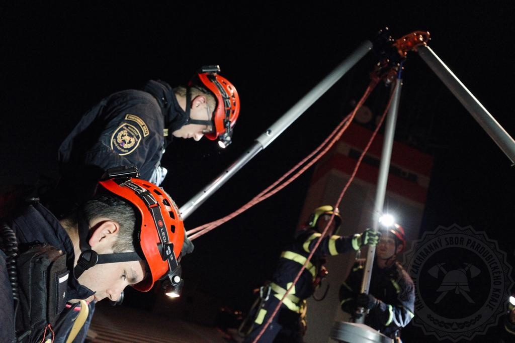 cvičení lezci 7-2020 (8).jpg