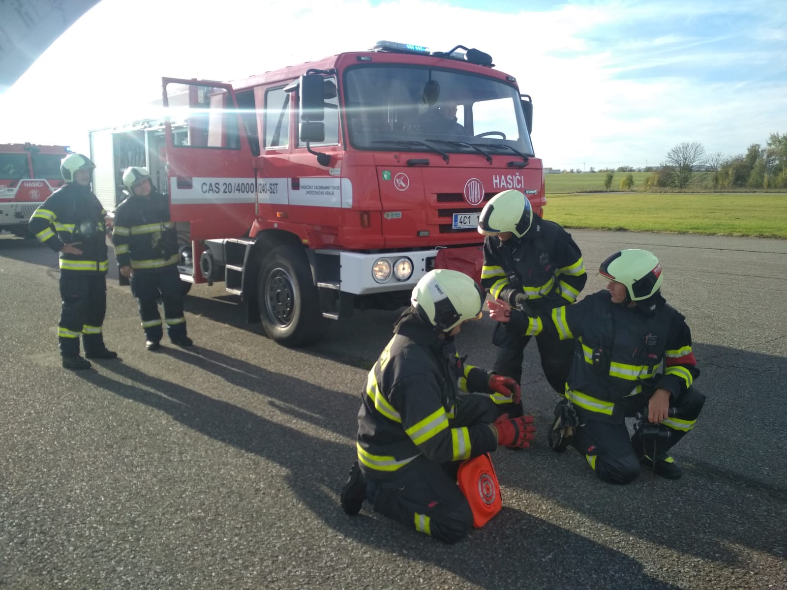 cvičení - únik látky z cisterny, Všechov - 17. 10. 2019 (24).jpg