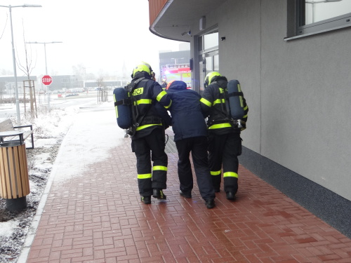 cviceniIZSamoniakhalaTrinec (6).JPG