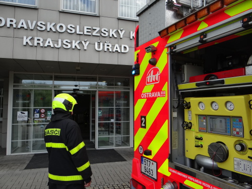 cviceniKUpozarevakuaceOstrava (15).JPG
