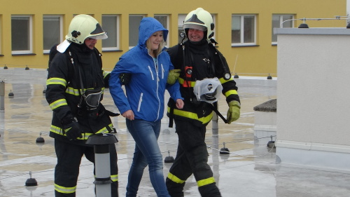 cviceniplynsenioriFrenstat (NJ) (28).JPG