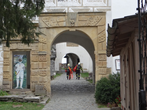 cvicenipozarhradSovinec (2).JPG