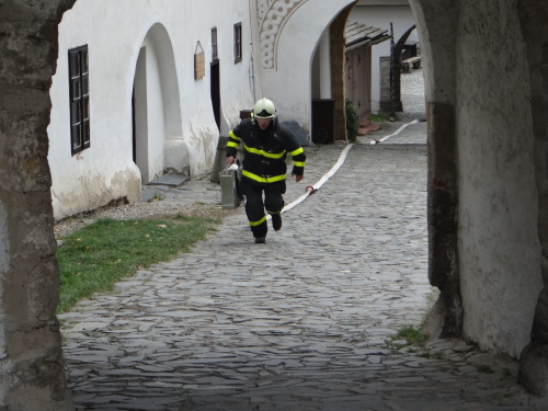 cvicenipozarhradSovinec (3).JPG