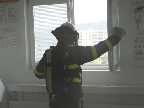 cvicenipozarskolaTrinec (FM) (25).JPG