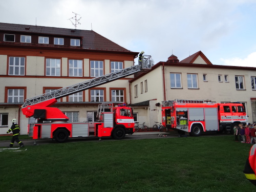 cvicenipozarskolaTrinec (FM) (33).JPG