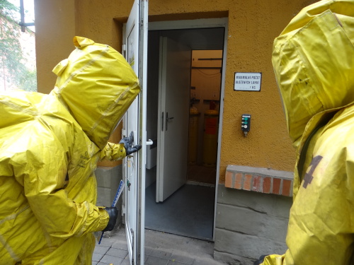 cvicenivodarnachlorOstrava (27).JPG