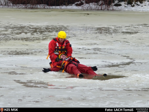 cvicenizachranaledKarvina (10).JPG