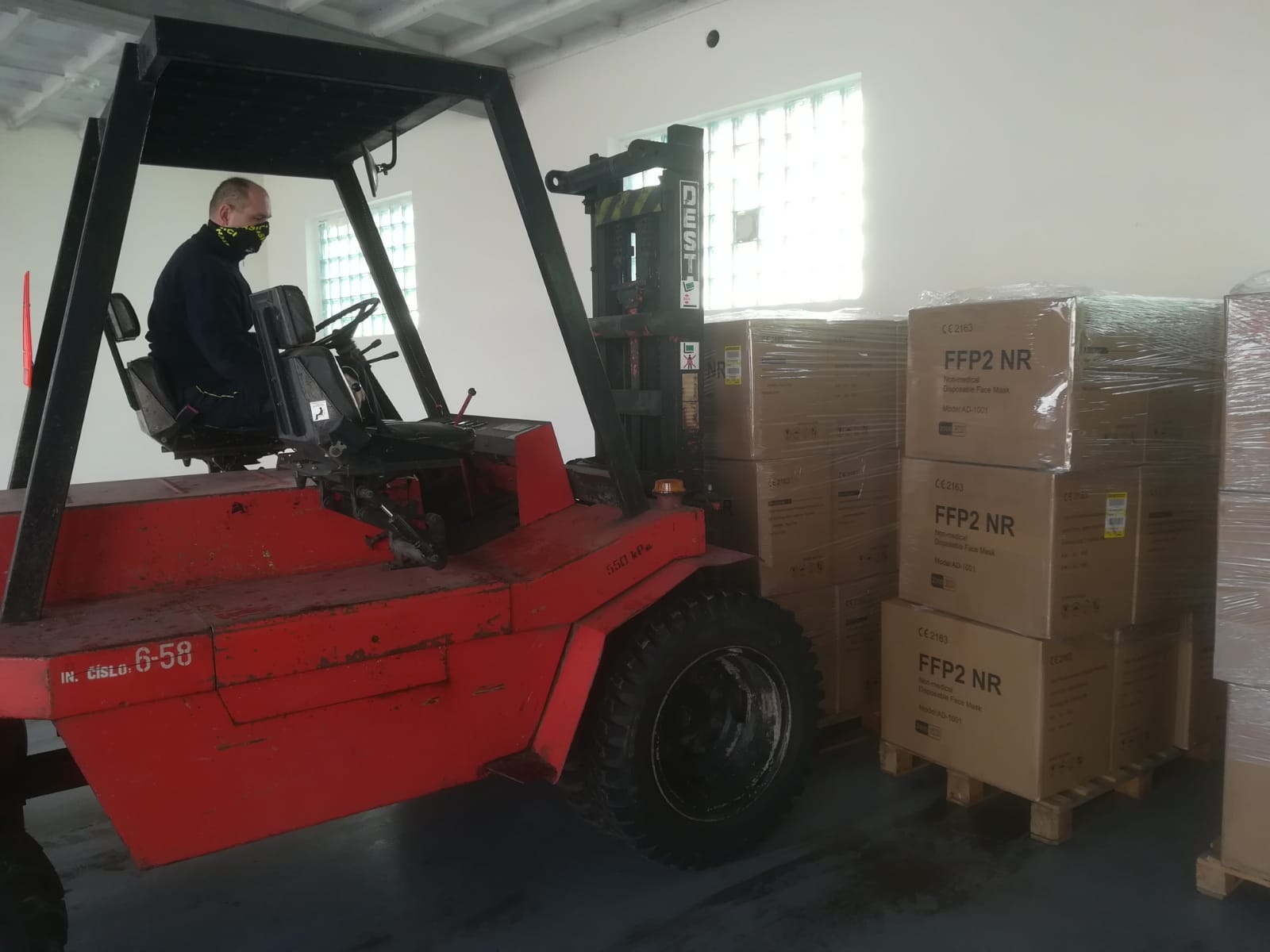 distribuce FFP2 - 4.jpg