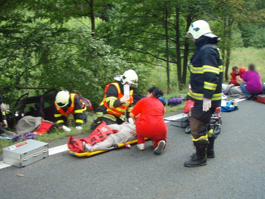 dopravninehodaOAstromHeltinov/dopravnínehodaOAstromHeltinov (1).JPG