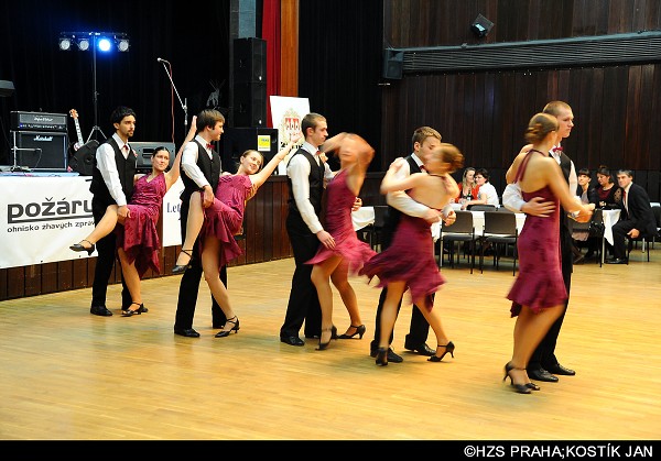 img00008.jpg
