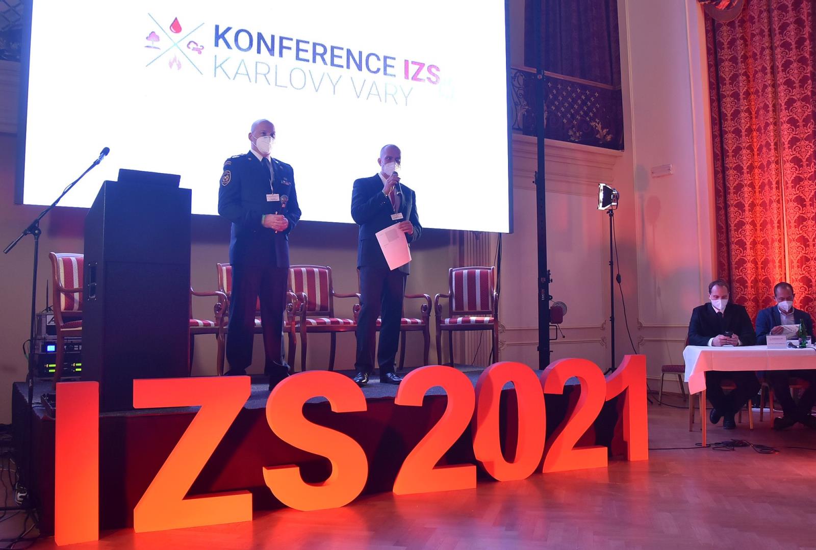 konfIZS_02.JPG