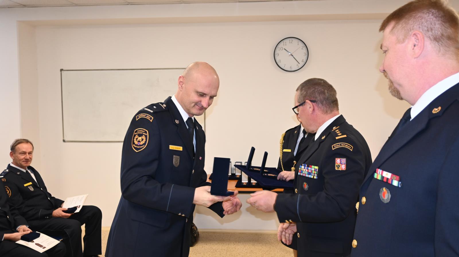 medaile 25 let HZS ČR (100).JPG