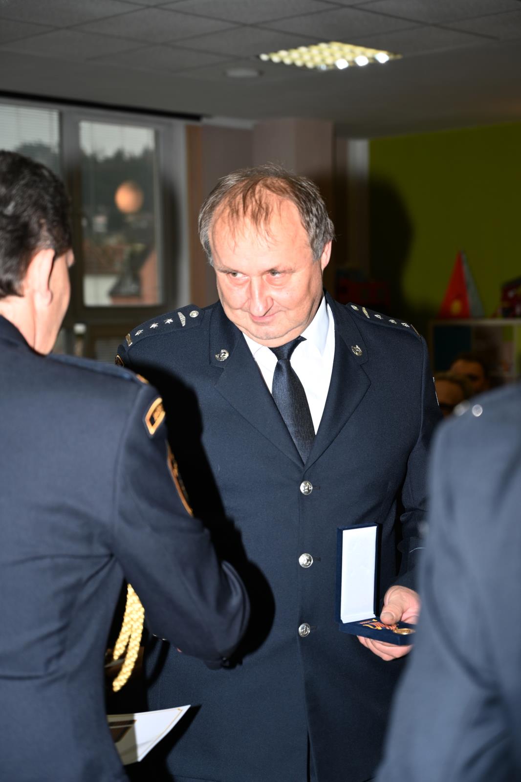 medaile 25 let HZS ČR (118).JPG