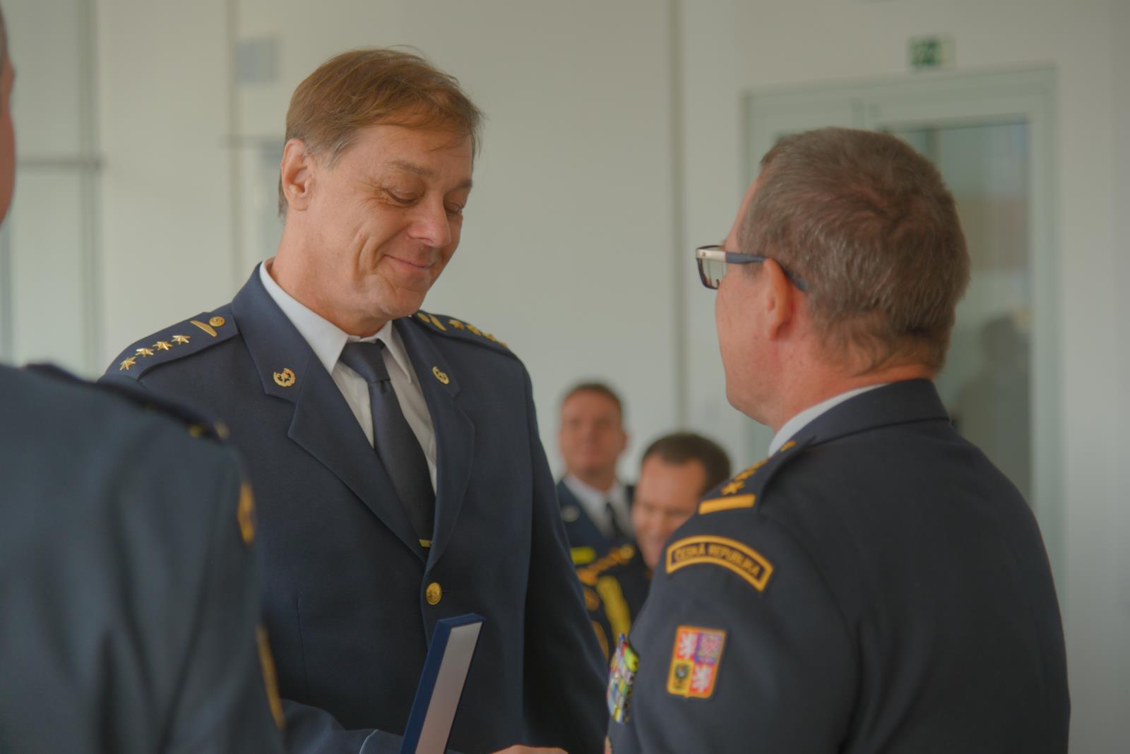 medaile 25 let HZS ČR (28).jpg