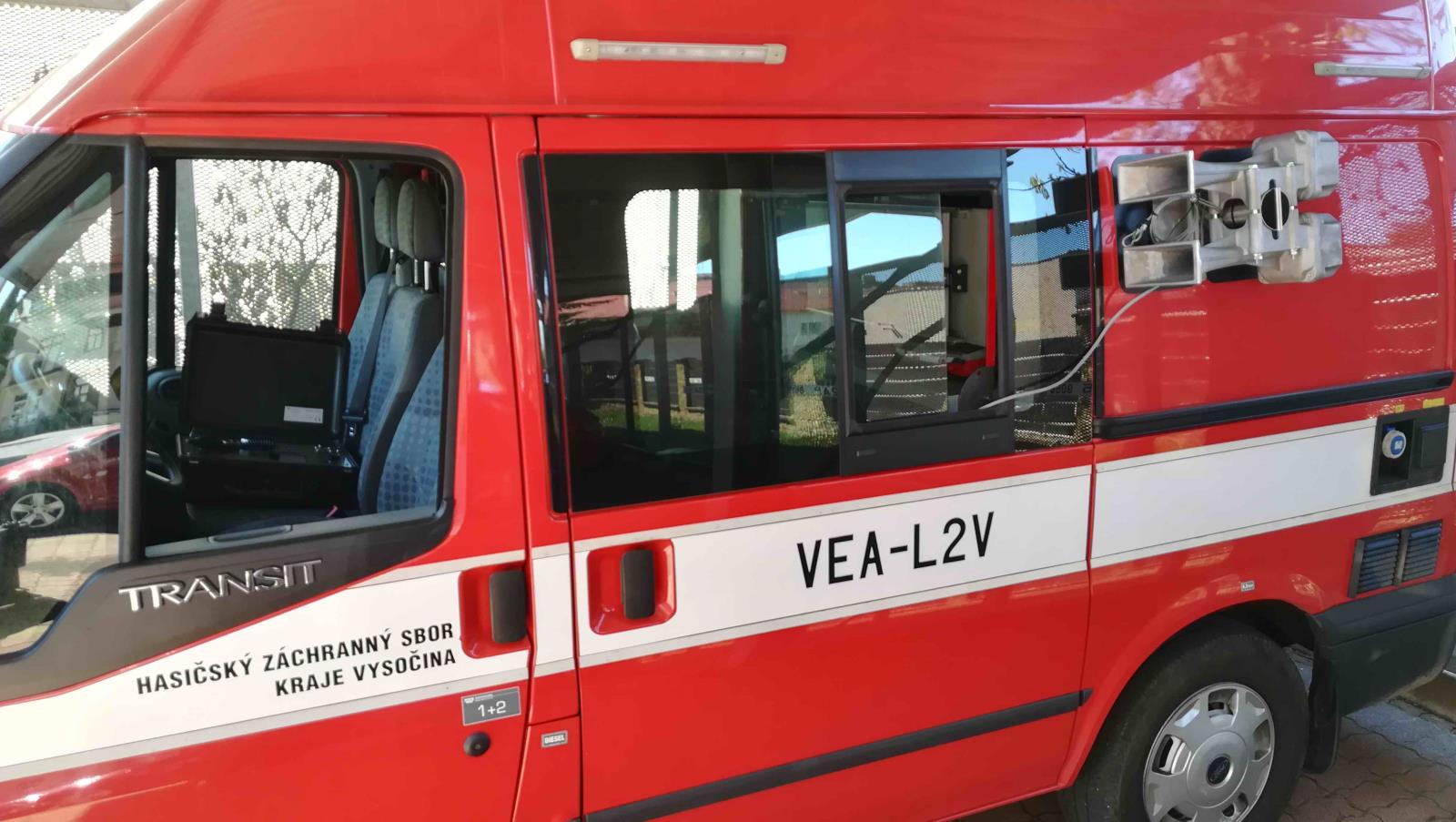 mobilní elektronická siréna