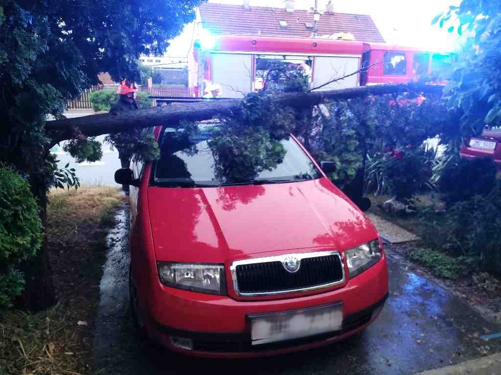 následky bouřek (26).jpg