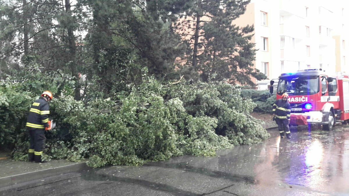 následky bouřek (37).jpg