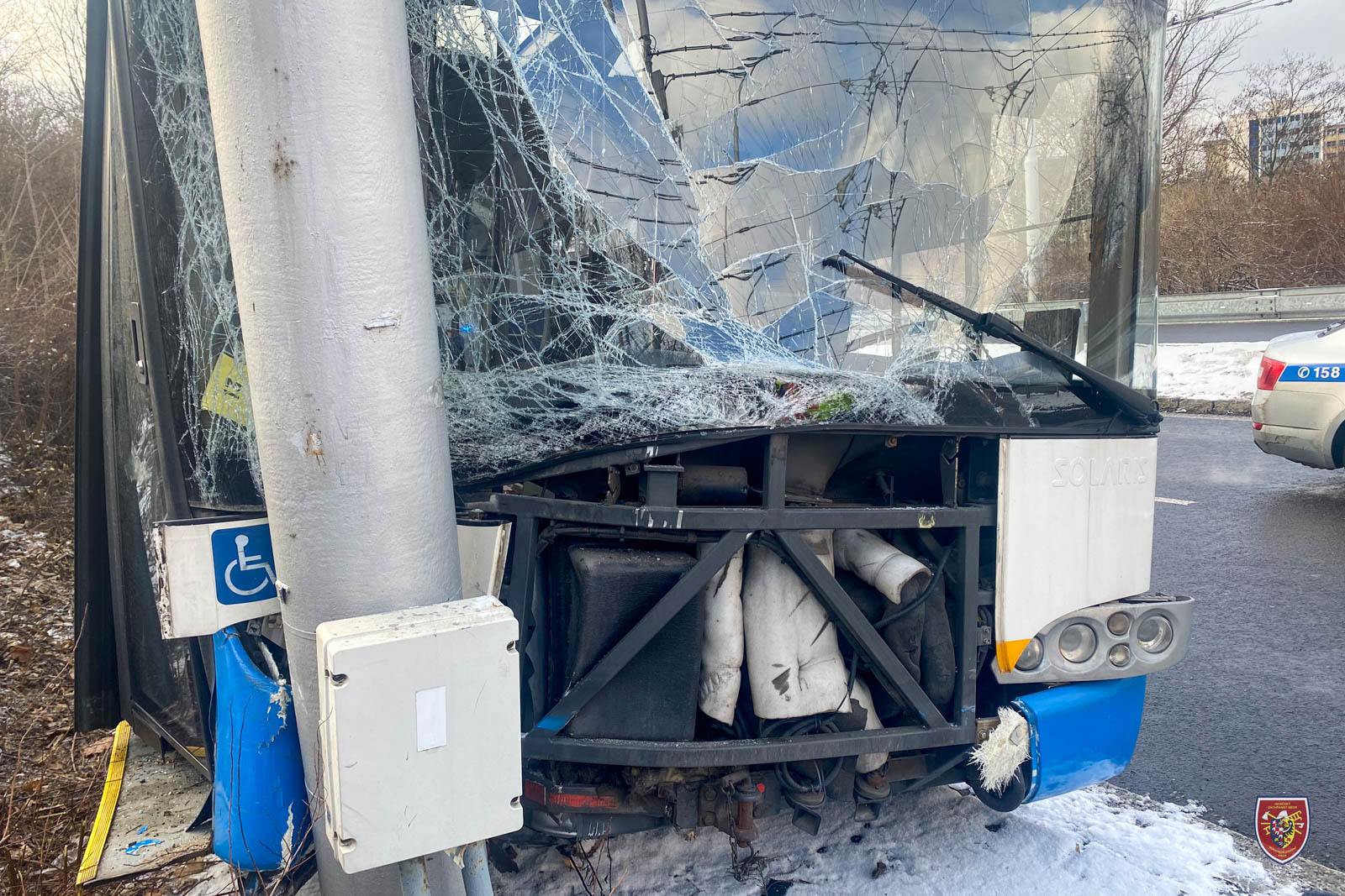nehoda_trolejbusu_Ostrava_4.jpg