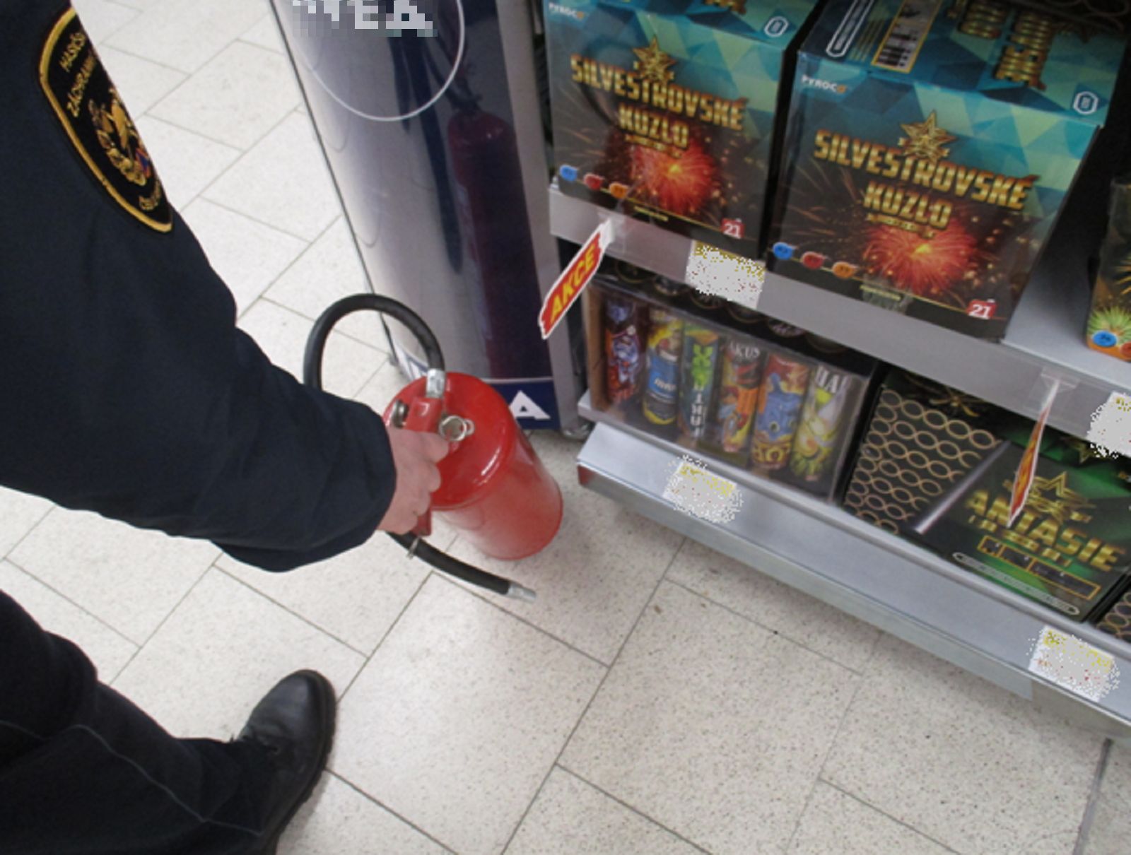 nezabezpečený php proti pádu.jpg