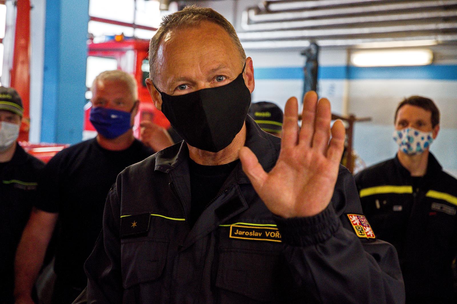 odchod J. Voříška