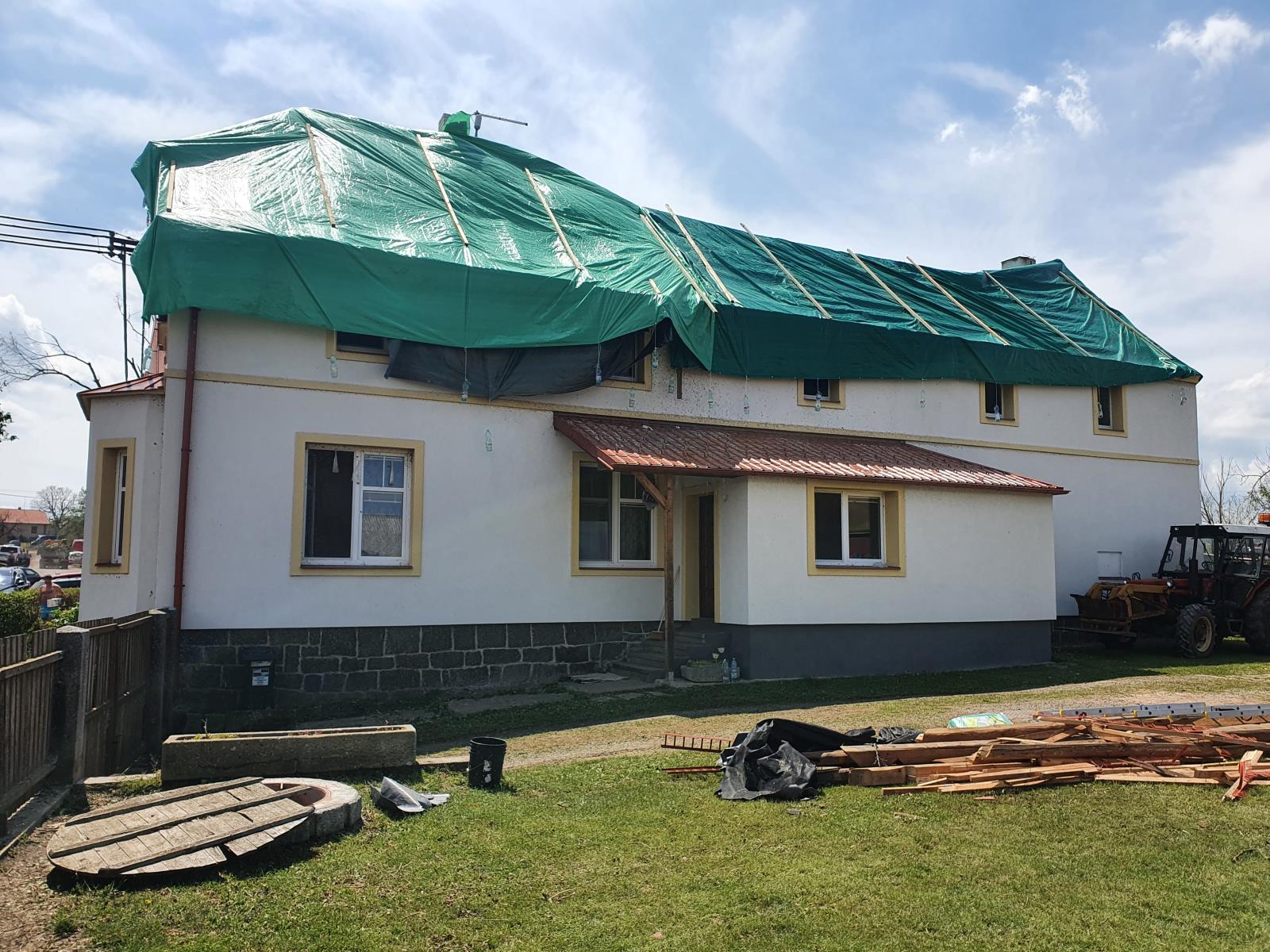 odstraňování škod ve Stebně, neděle 27. 6. 2021