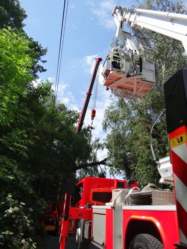 osikadratygarazOVProskovice (8).JPG