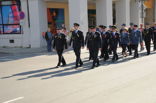 oslavyhasiciOpava_pruvodcentrem (2).JPG
