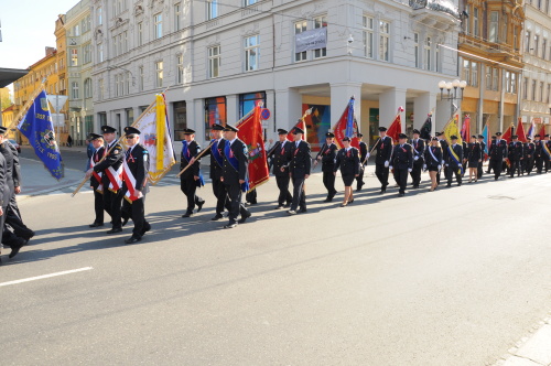 oslavyhasiciOpava_pruvodcentrem (5).JPG