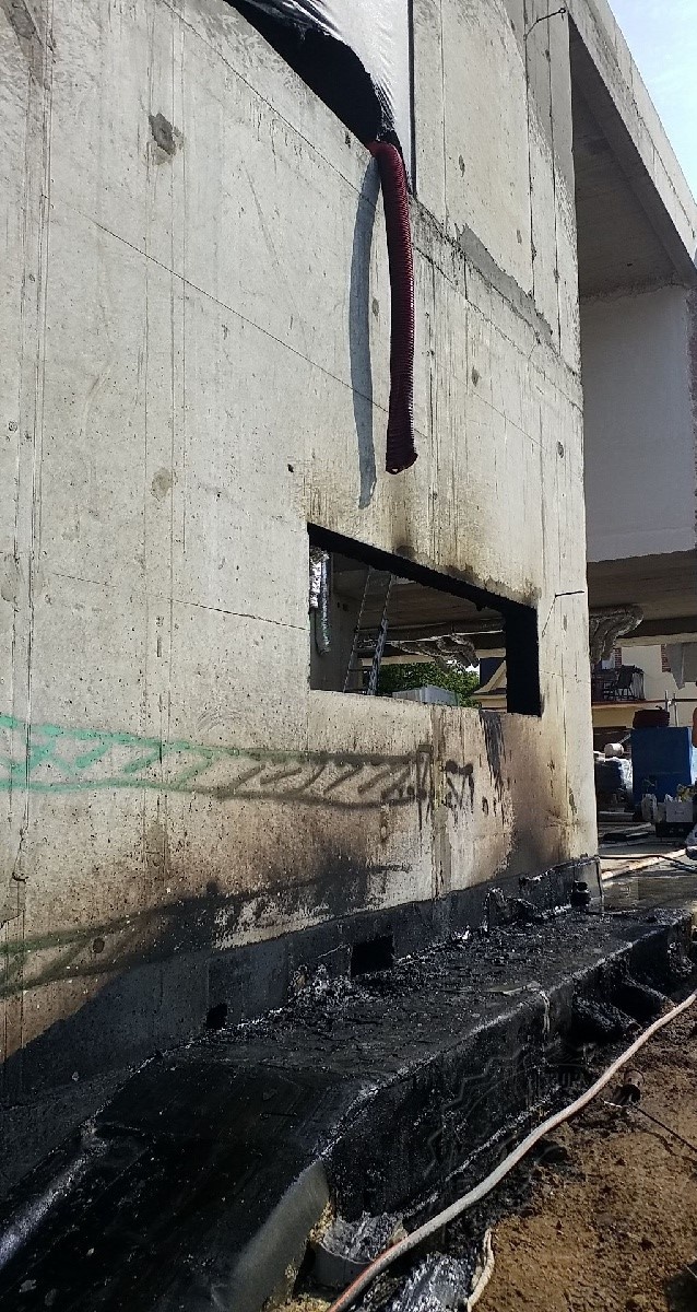 požár Pardubice2 11.9.2021.jpg