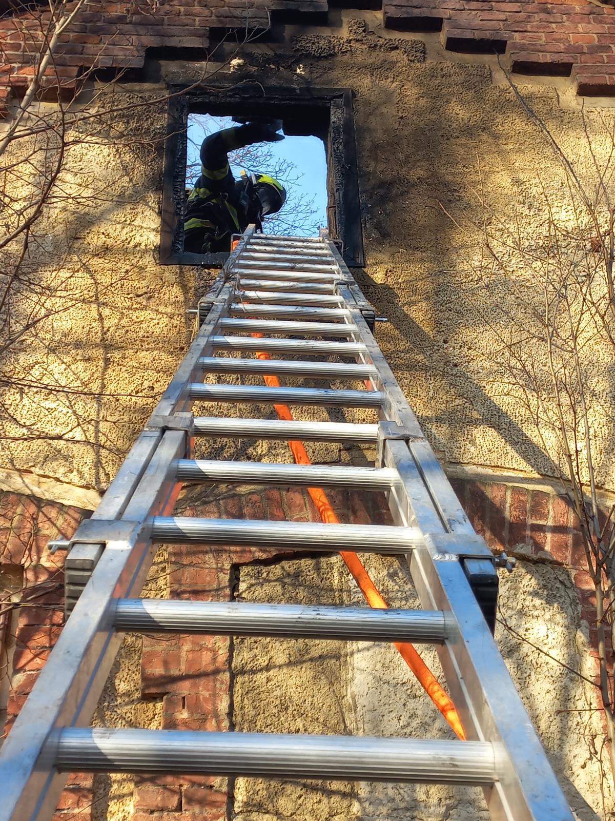 požár bývalé LDN (2).jpg