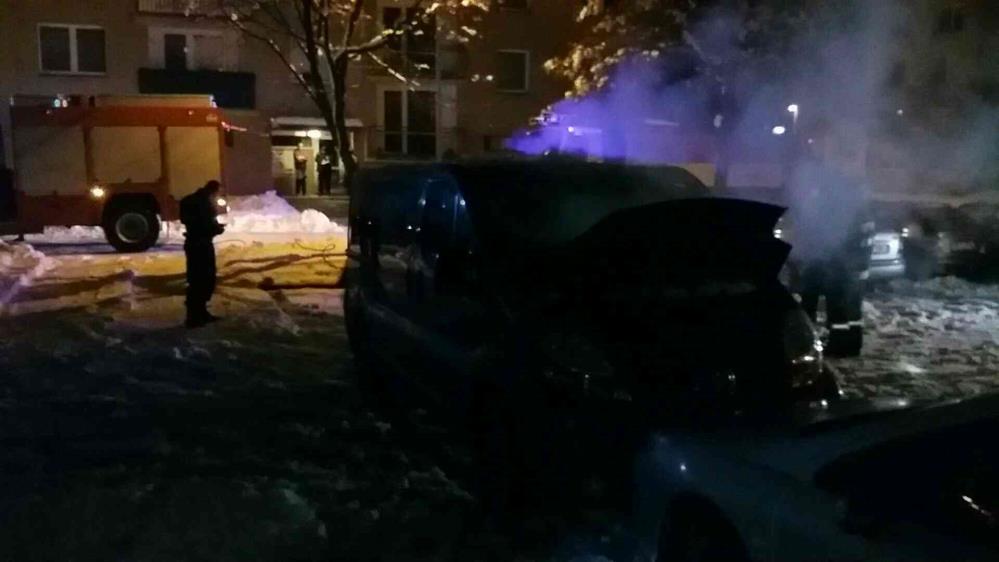 požár dodávky.jpg