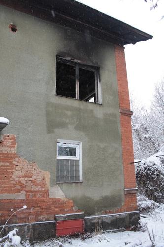 požár domek Děčín.JPG