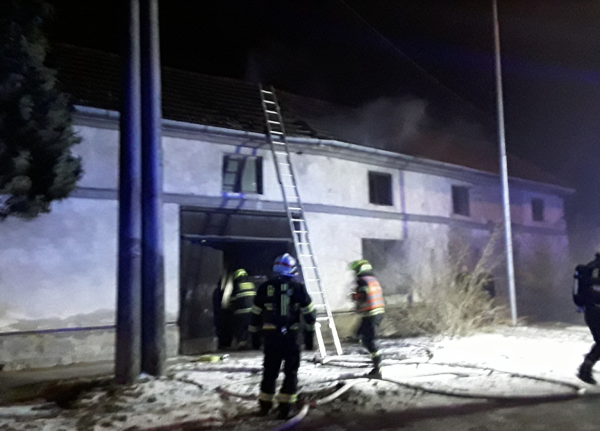 pozar rodinneho domku Vrahovice - 21.1.2022