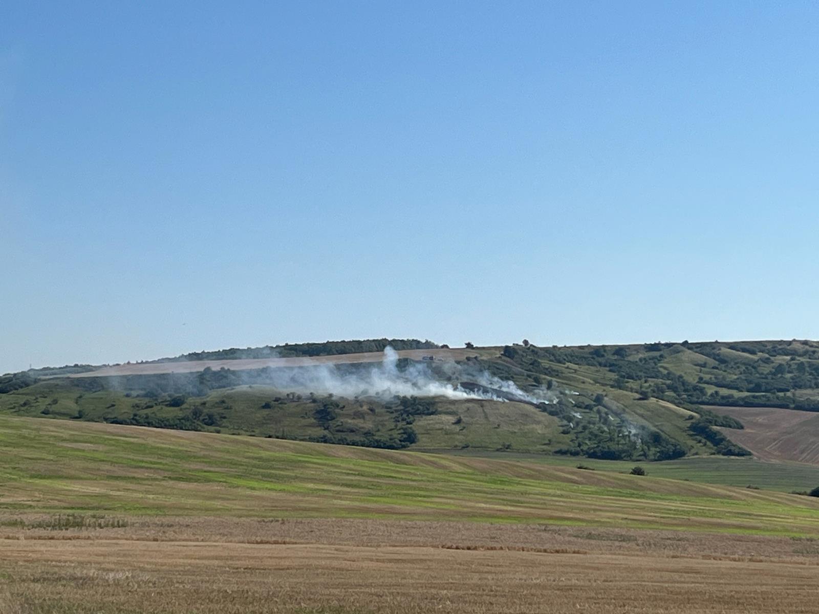 požár trávy (14).jpg