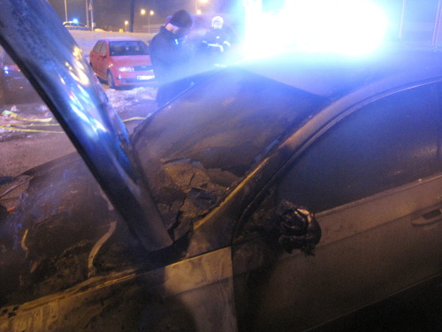 pozar2autaOVVyskovice (7).JPG