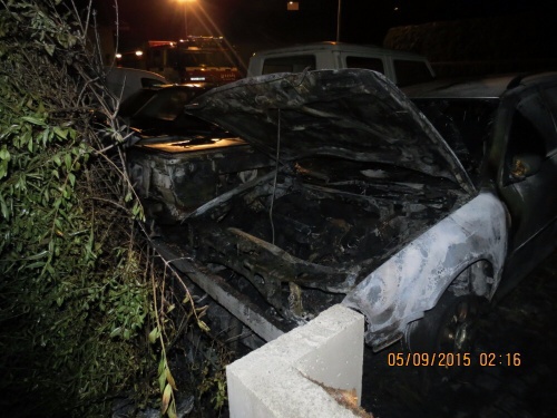 pozar3autaCeladna (4).JPG