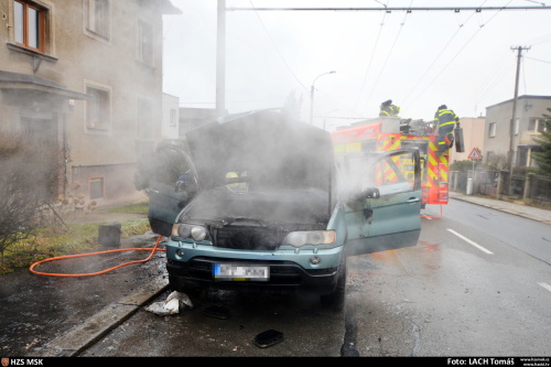 pozarBMWX5_SlezskaOstrava (6).JPG