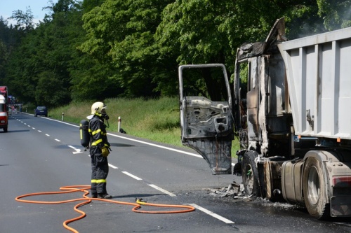 pozarMANmotorBrezovaII (14).jpg