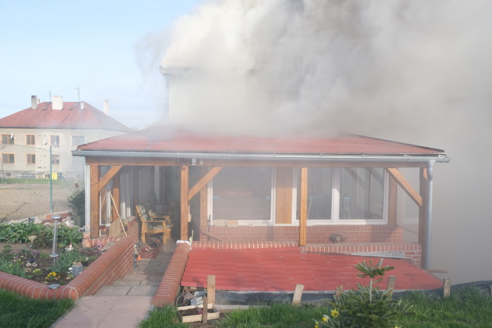 pozarRDgarazTrebom (2).JPG