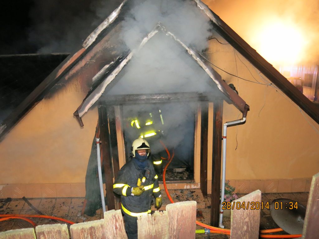 pozarRDjedenbytZator (BR) (4).jpg