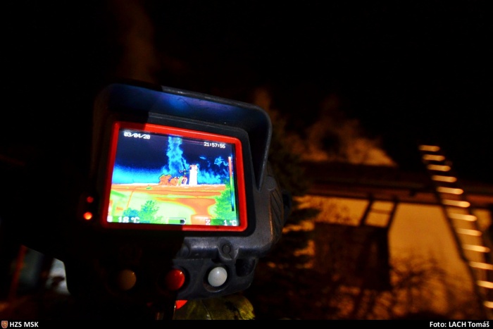 pozarRDstrechaHorniDatyne (3).jpg