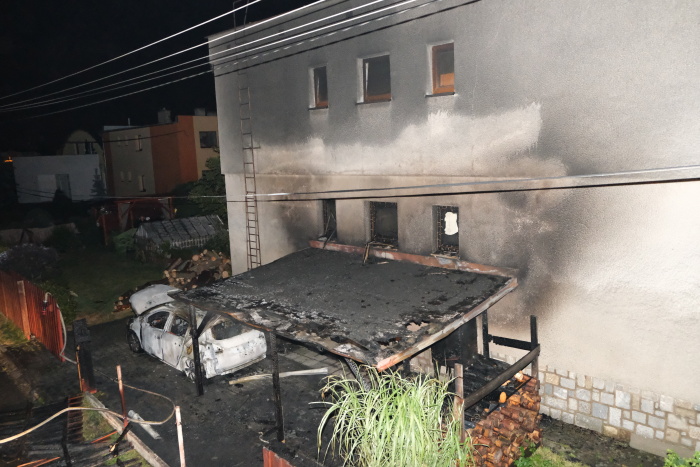 pozarautopristavekRDOpava (3).JPG