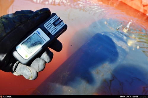 pozarautoservischlazeniOstrava (8).jpg