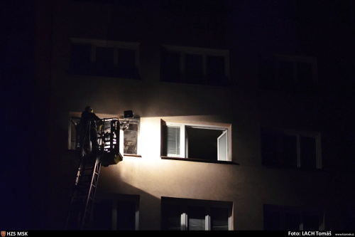pozarbytzranenaseniorkaOstrava (7).JPG