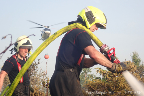pozarlesvrtulnikBruntal_S.Mikulka (2).JPG