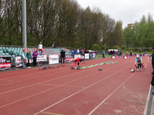 pozarnisportakademickeMCR_Ostrava_100zeny (7).JPG