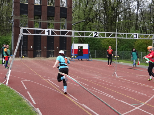 pozarnisportakademickeMCR_Ostrava_100zeny (8).JPG