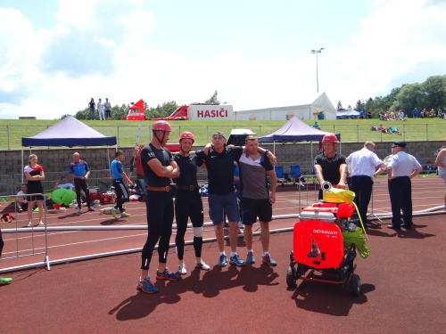 pozarniutokTrinec_HZSOstrava (1).JPG