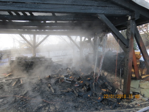 pozarpergolamotorkaKuncicepodOndr (1 FM).JPG