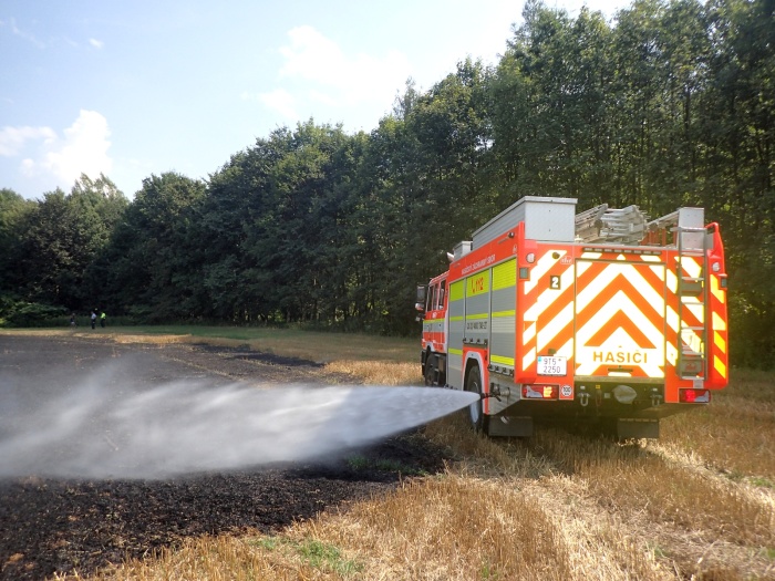 pozarstrnisteMosnov (2).JPG